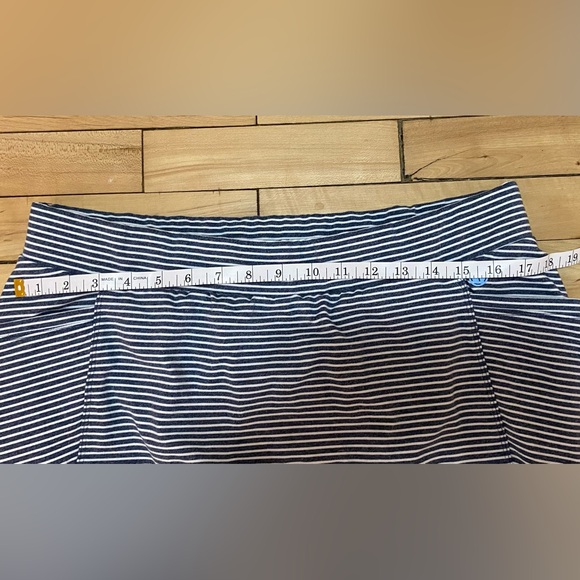 Talbots size Large tennis skirt/skort - Picture 5 of 6